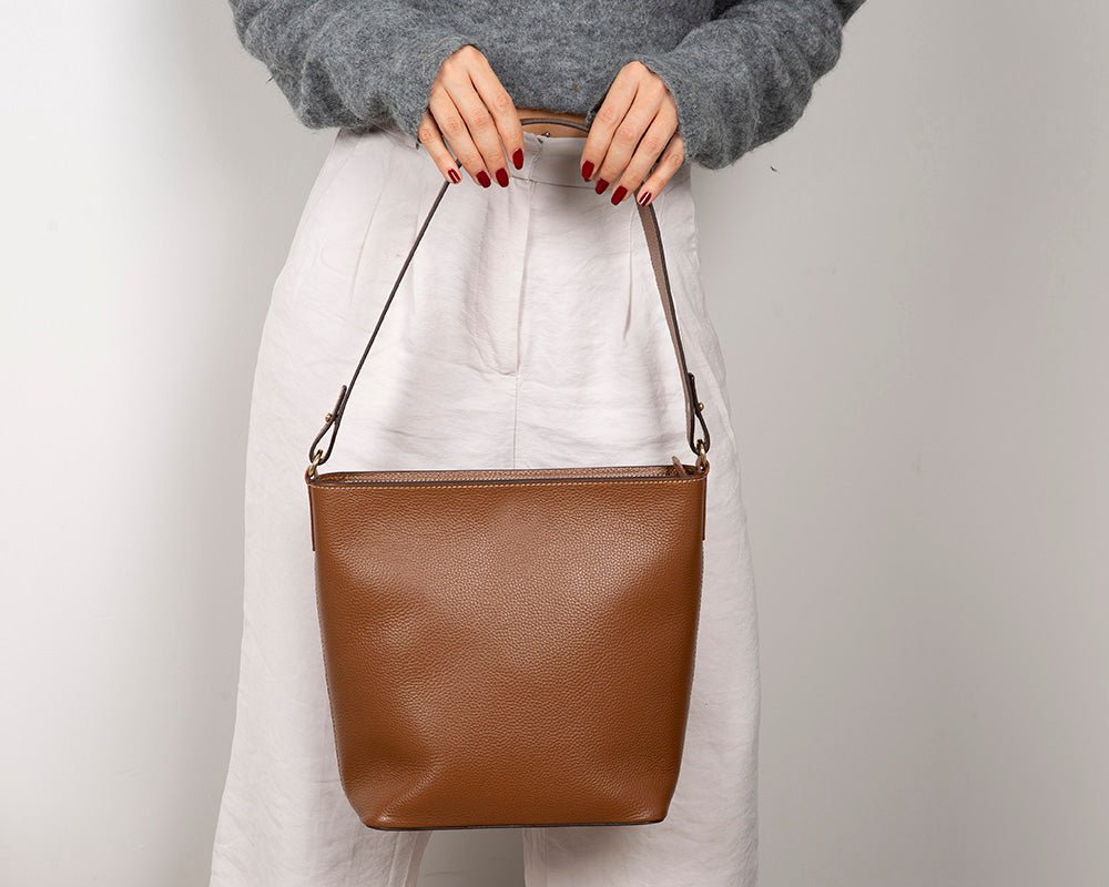Elena Women’s Leather Tote Bag – Genuine Leather Shoulder Bag for Everyday Function | Minimal & Handcrafted
