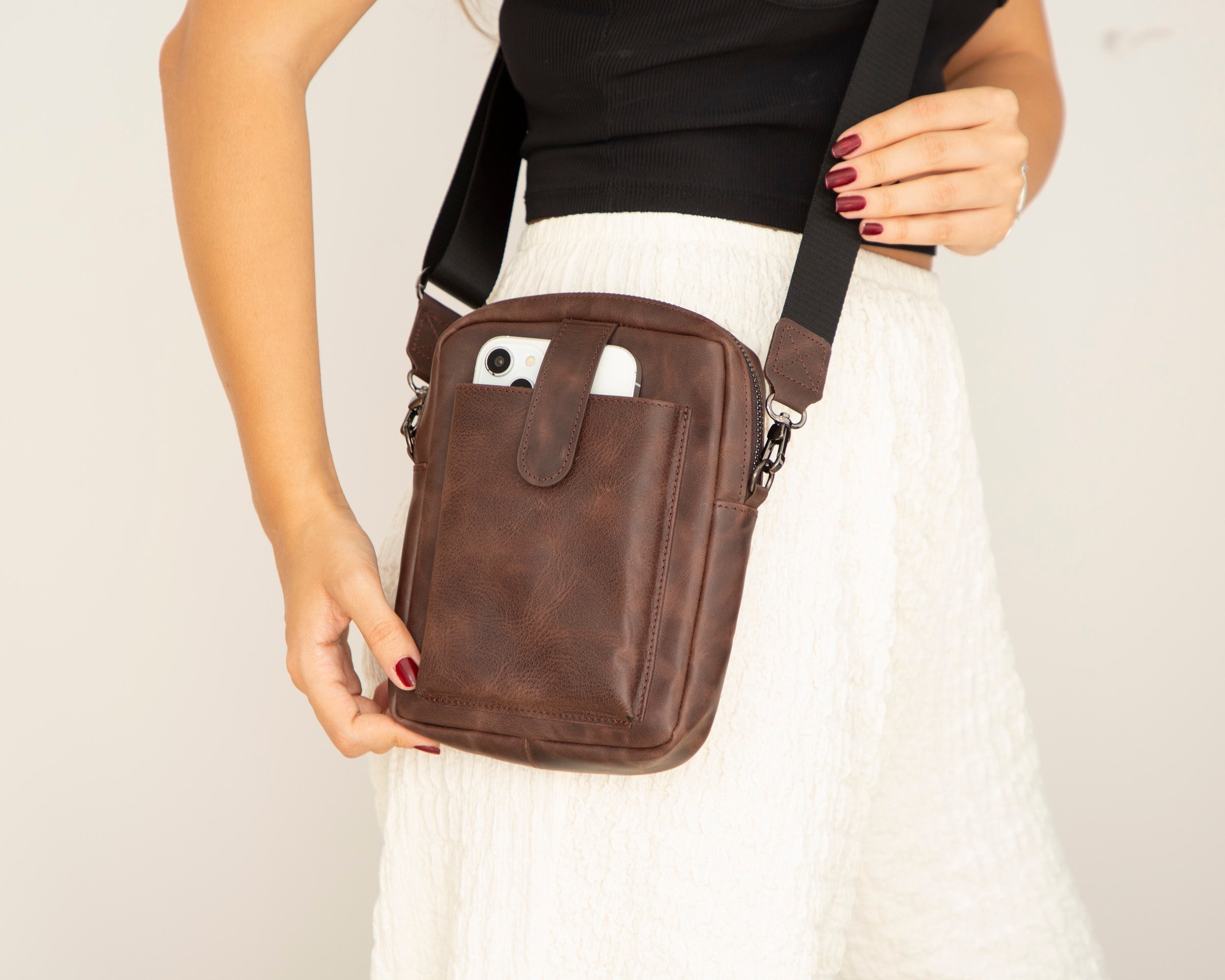 Pisa Leather Bag – Pebbled Leather Crossbody Bag for Men & Women for Everyday Elegance | Minimal & Handcrafted