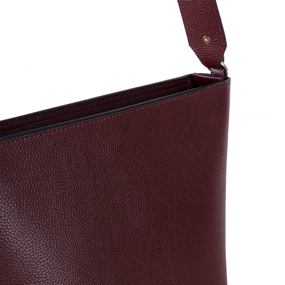 Elena Women’s Leather Tote Bag – Genuine Leather Shoulder Bag for Everyday Function | Minimal & Handcrafted