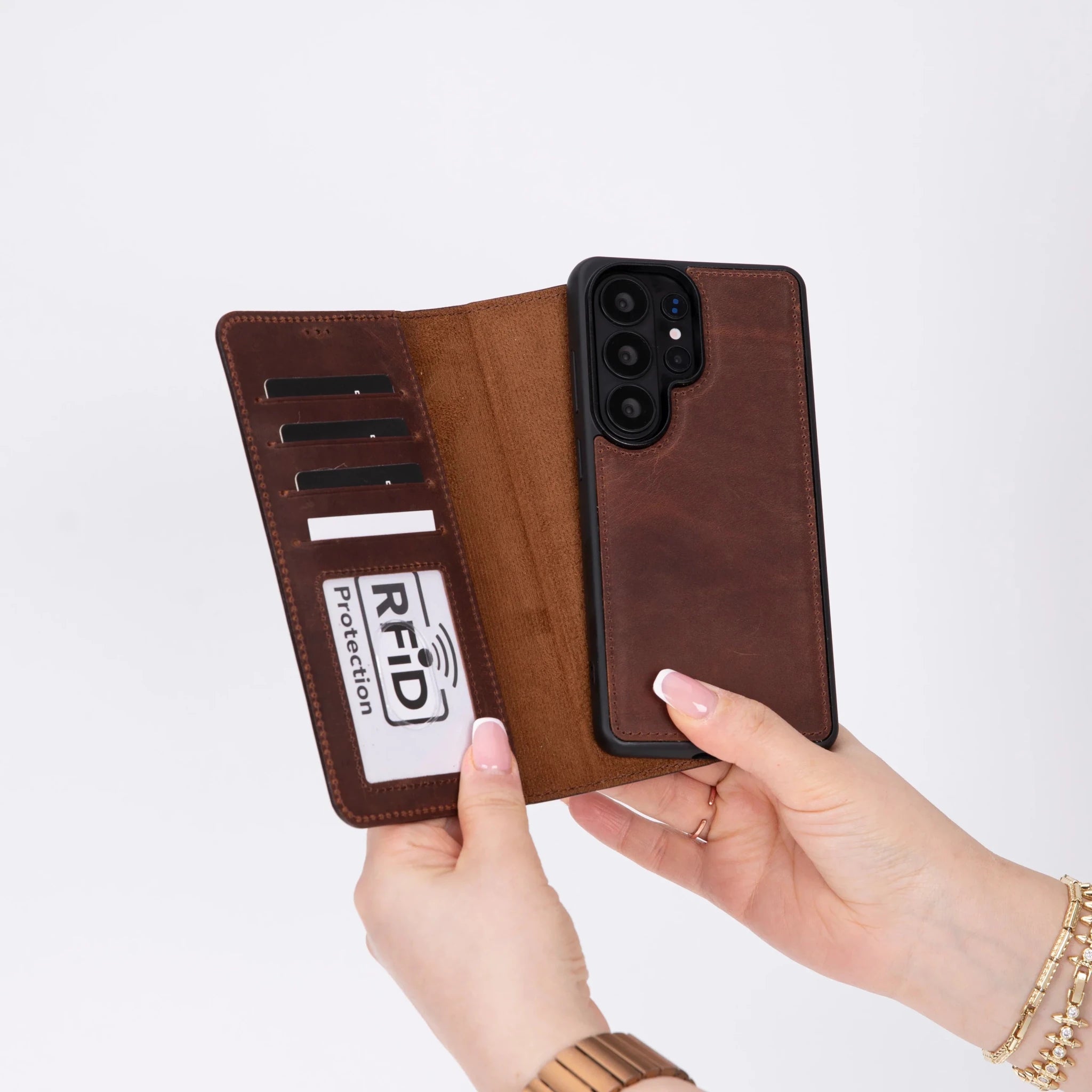 Magic Samsung Galaxy S26 Ultra Detachable Leather Wallet Case – Genuine Leather Phone Case for Everyday Carry | Minimal & Handcrafted