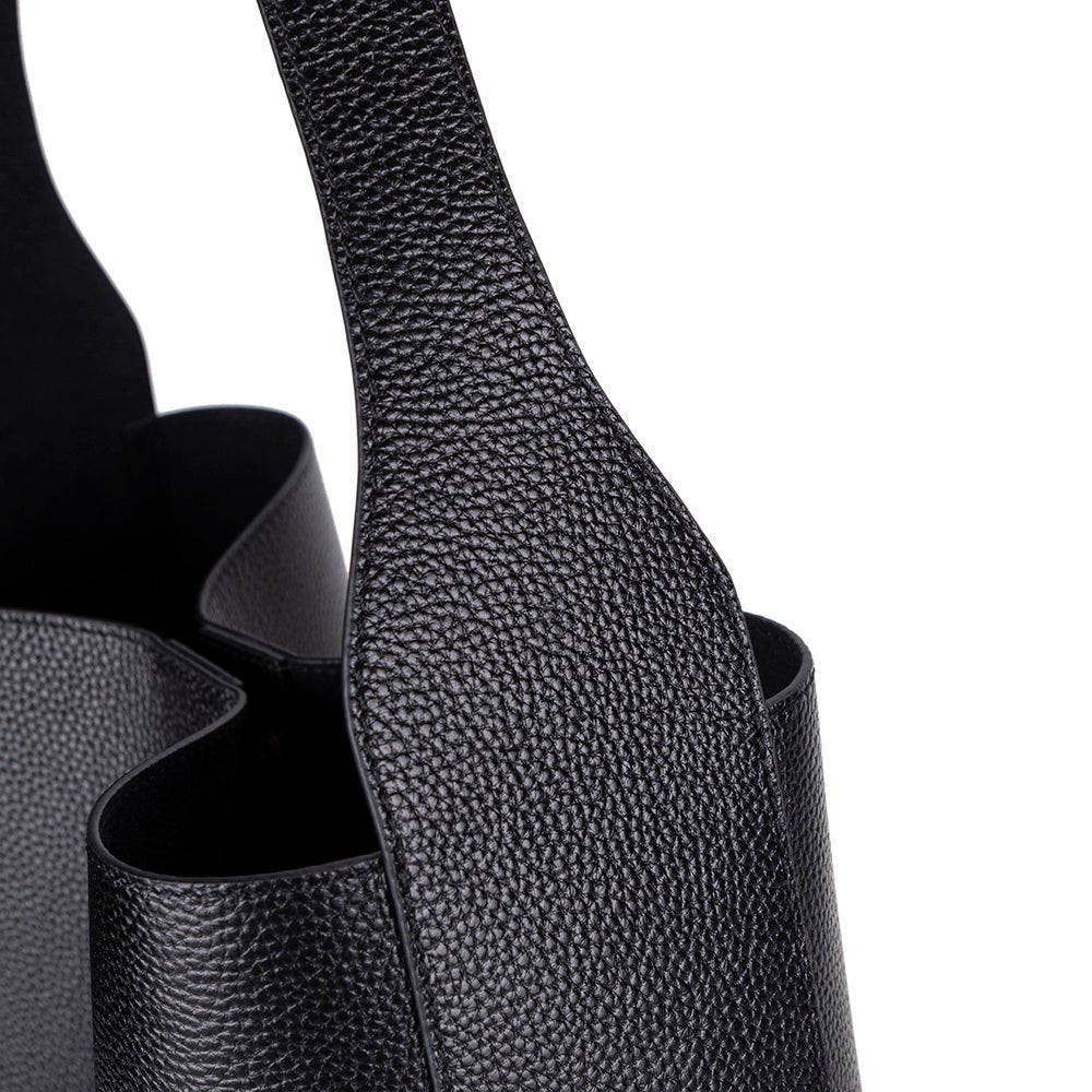 Stella Leather Women’s Tote Bag – Genuine Leather Shoulder Bag for Everyday Elegance | Minimal & Handcrafted