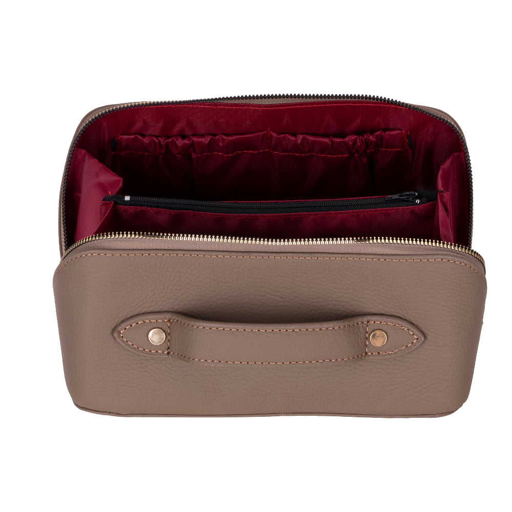 Ella Leather Makeup Bag – Genuine Leather Toiletry & Cosmetic Bag for Women for Travel Elegance | Minimal & Handcrafted