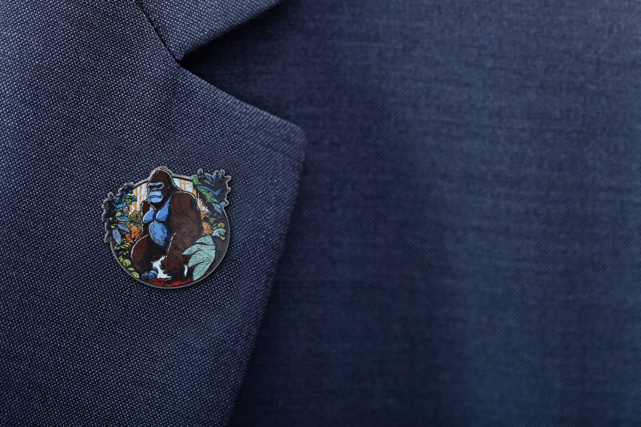 Gorilla Pin - Exotic Animal / Zoo Souvenir Enamel Pin