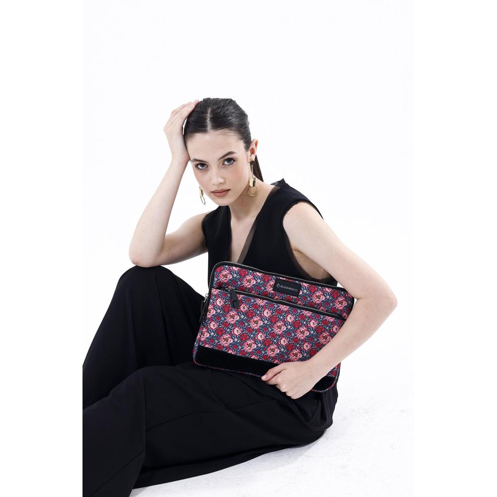 Blossom Lovin' 13 Inch Laptop / MacBook Sleeve